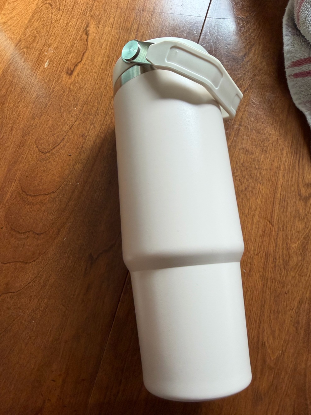 Cream Water Bottle with Straw and Handle